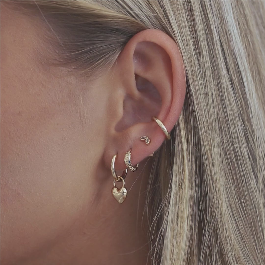 Petite boucle d'oreille serpent